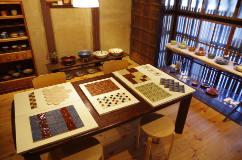 写真：ミセノマ企画第6回「住まいと陶」の会場の様子（2014年11月）